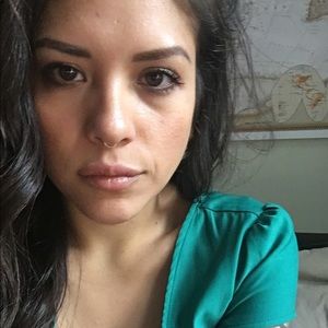 Meet your Posher, Whitney